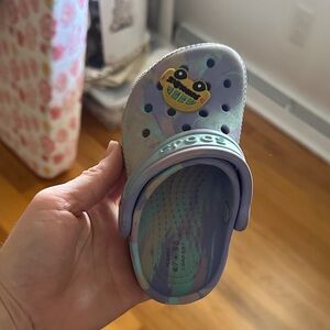 CROCS Kids' Iridescent Purple